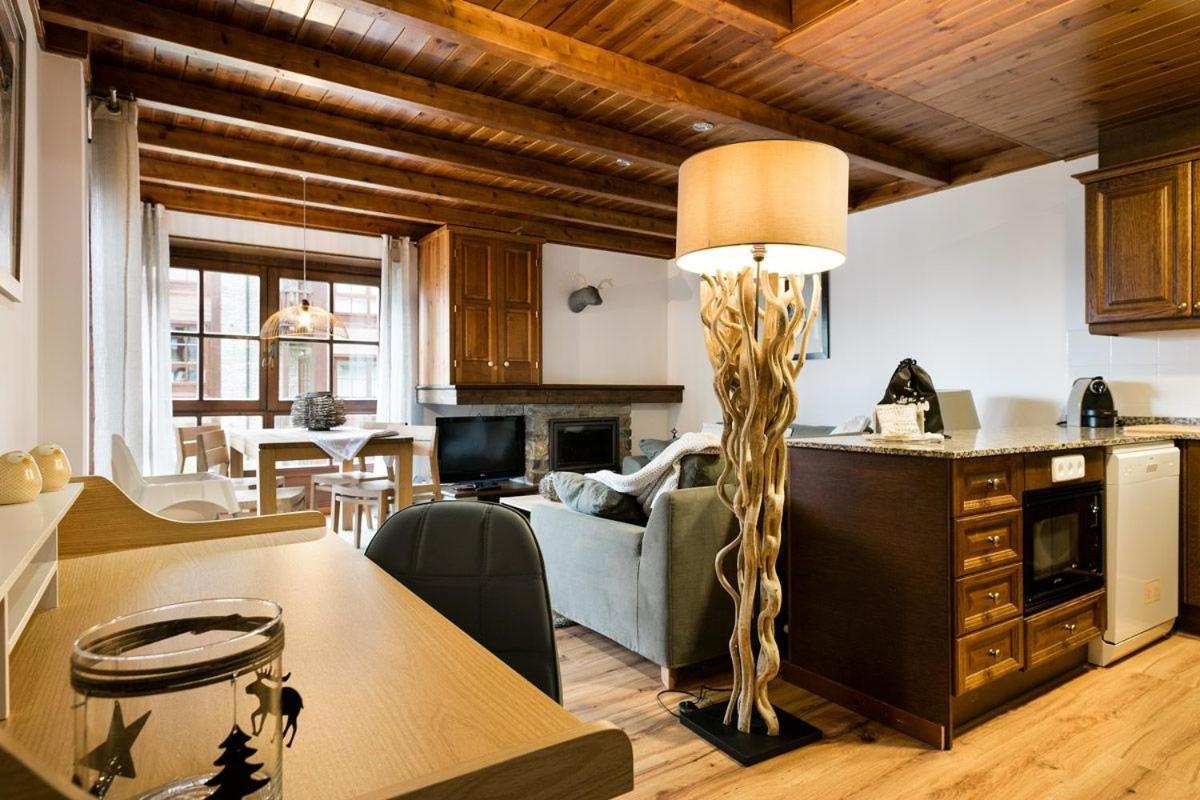 Luderna - Apartamento Val De Ruda A2 Comalada Baqueira Beret Exterior photo